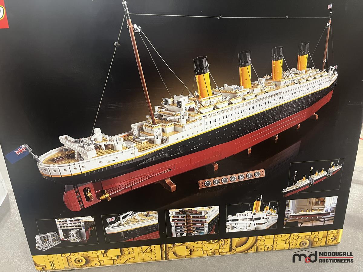Titanic Lego Set